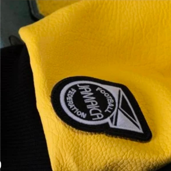 Jamaica Football Federation Men's Adidas Originals VRCT TECEME Jacket - Picture 5 of 5